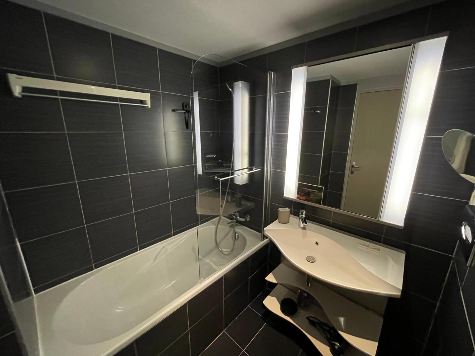 Apartament Quartz Yourhosthelper Caen Zewnętrze zdjęcie